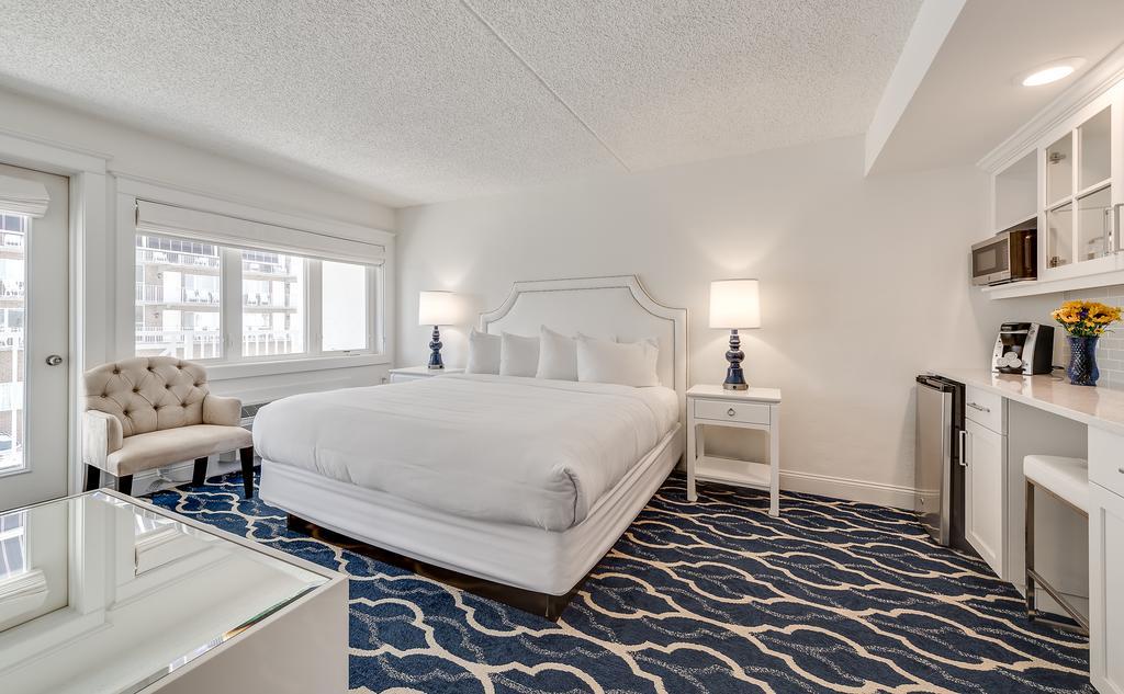 Premium King Room,425232288:JPEG
